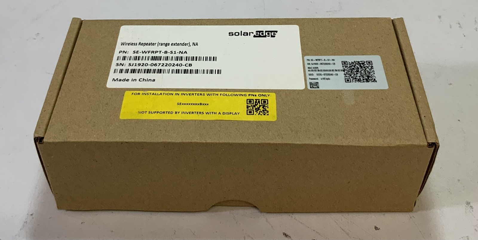 SolarEdge SE-WFRPT-B-S1-NA Wireless Gateway & Repeater, White “B7C”