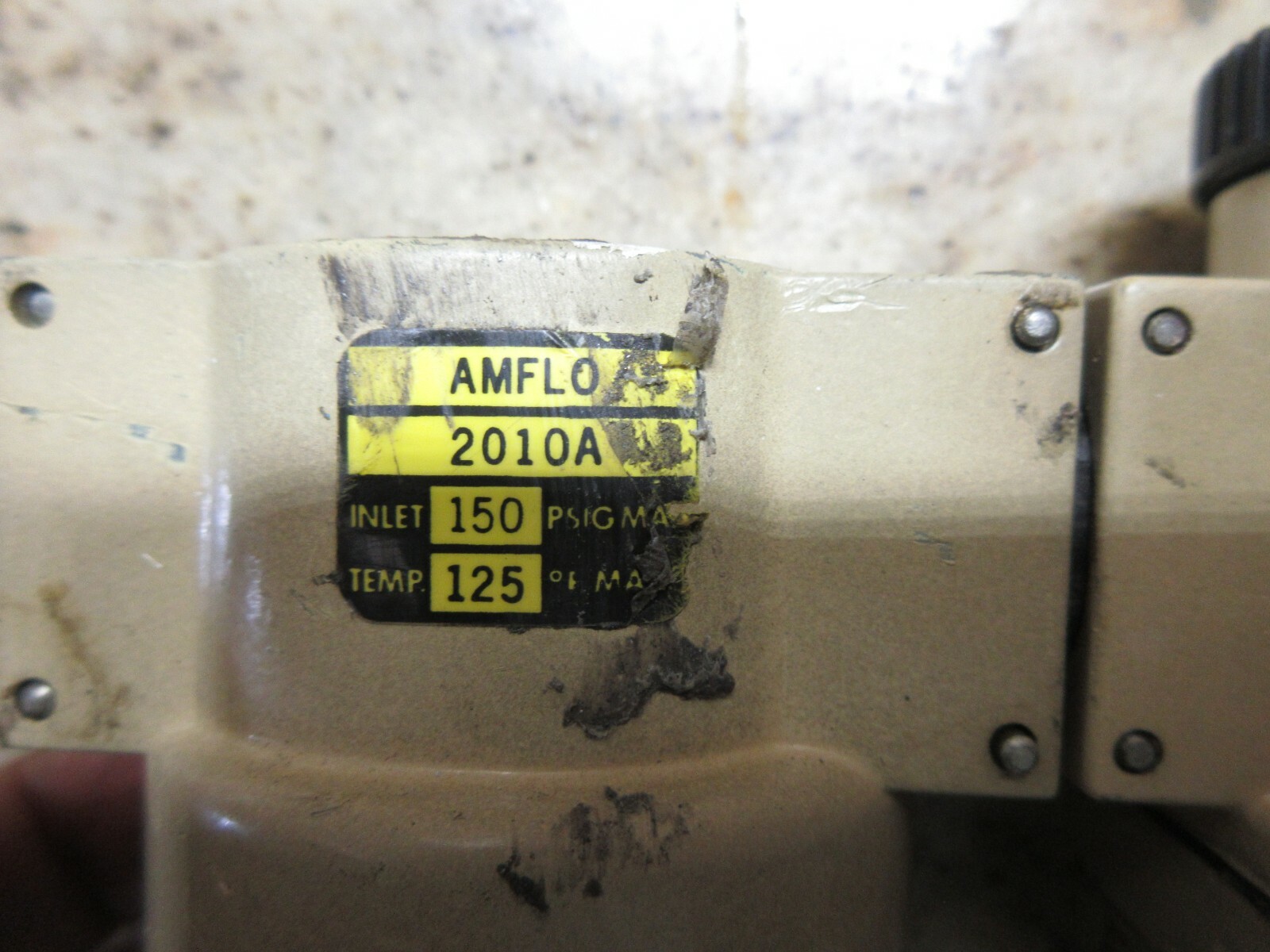 AMFLO AIR FILTER REGULATOR 2010A 150 PSIG 2110A NAKAMURA TMC-3 CNC LATHE
