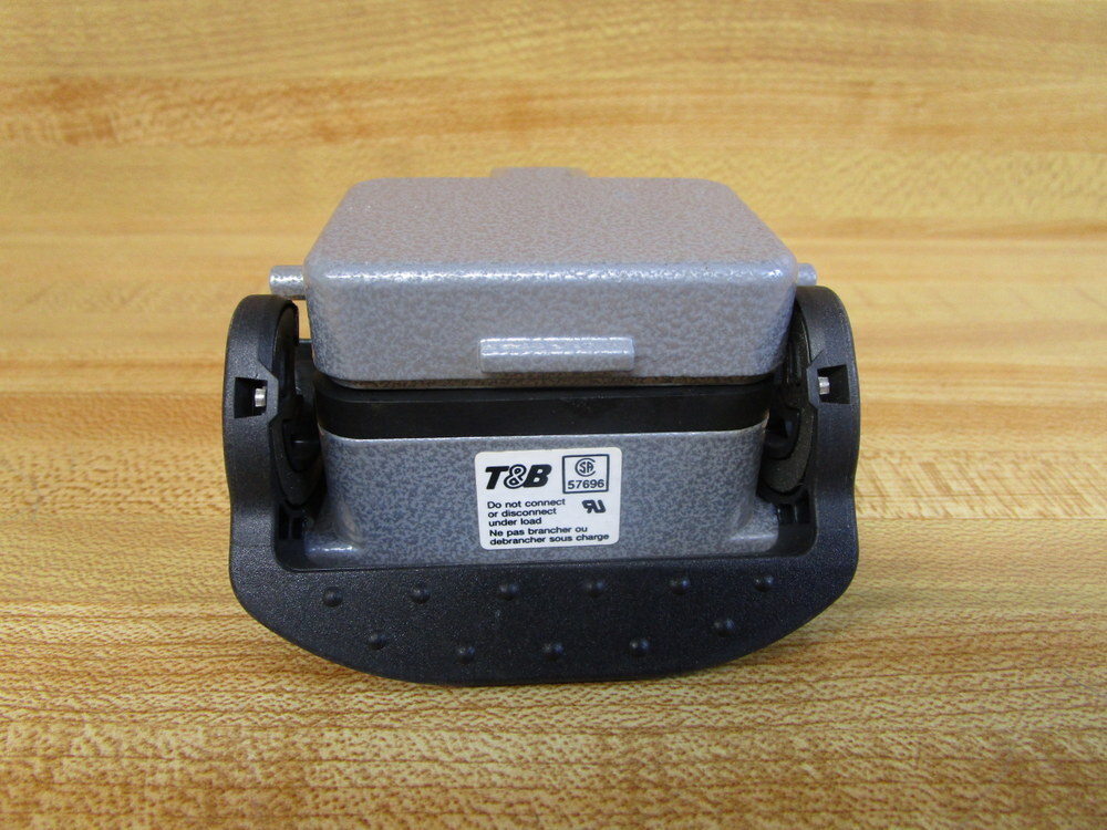 Thomas And Betts PB406M ABB Single Lever Locking Panel Base (Pack of 3)