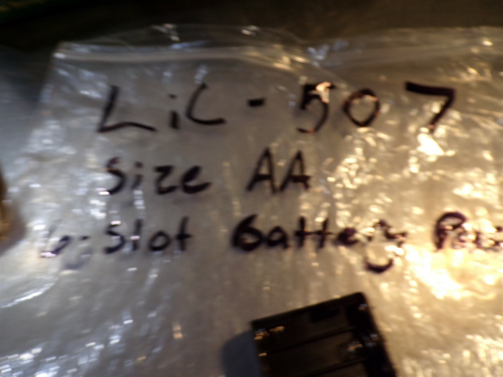 NEW LIC-507 Size AA Or Equiv 6-Slot Batter Pack 1.5U UM-3X6