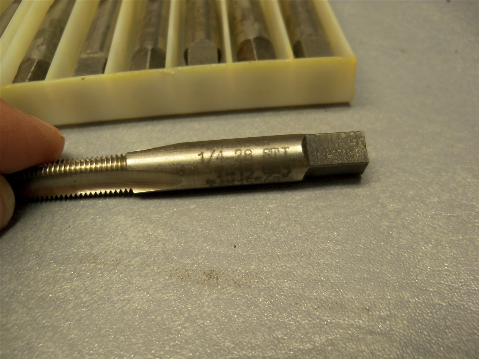 1/4-28 GH3 Swanson Taps 3 Straight Flutes – Lot of 21