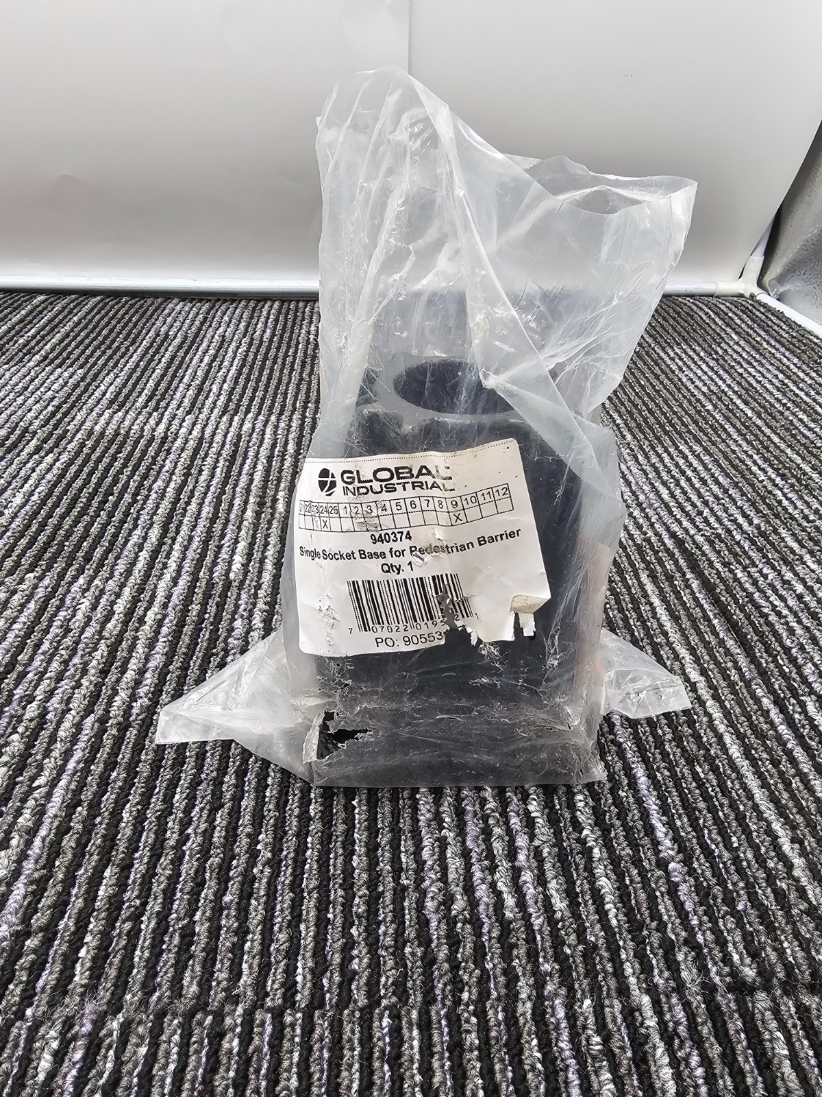 Global Industrial 940374 Single Socket Base for Pedestrian Barrier Black