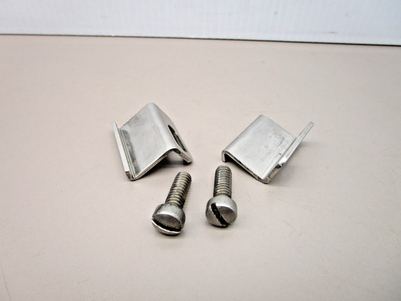 Hoffman Electrical Enclosure Junction Box Clamp Kit 304 Stainless Steel 10-24