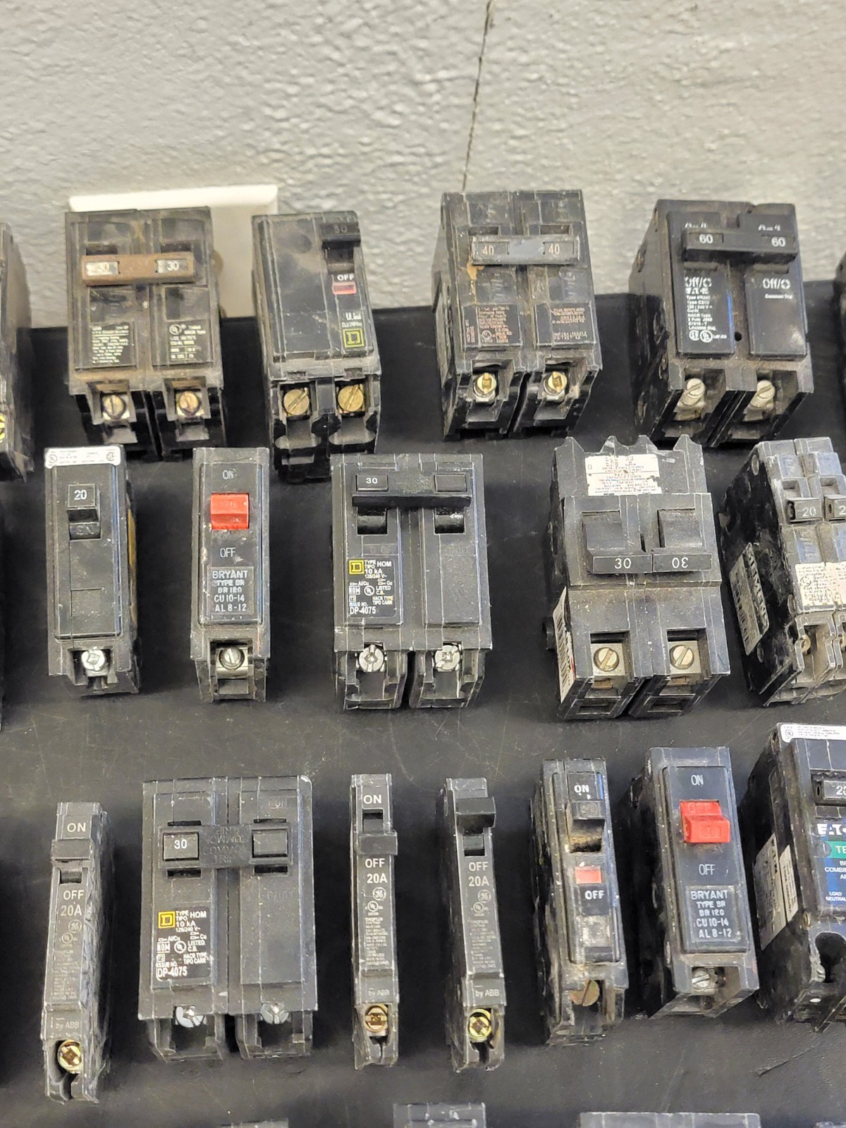 Lot of 55 Circuit Breakers Various Amps See Photos PRE-OWNED.
