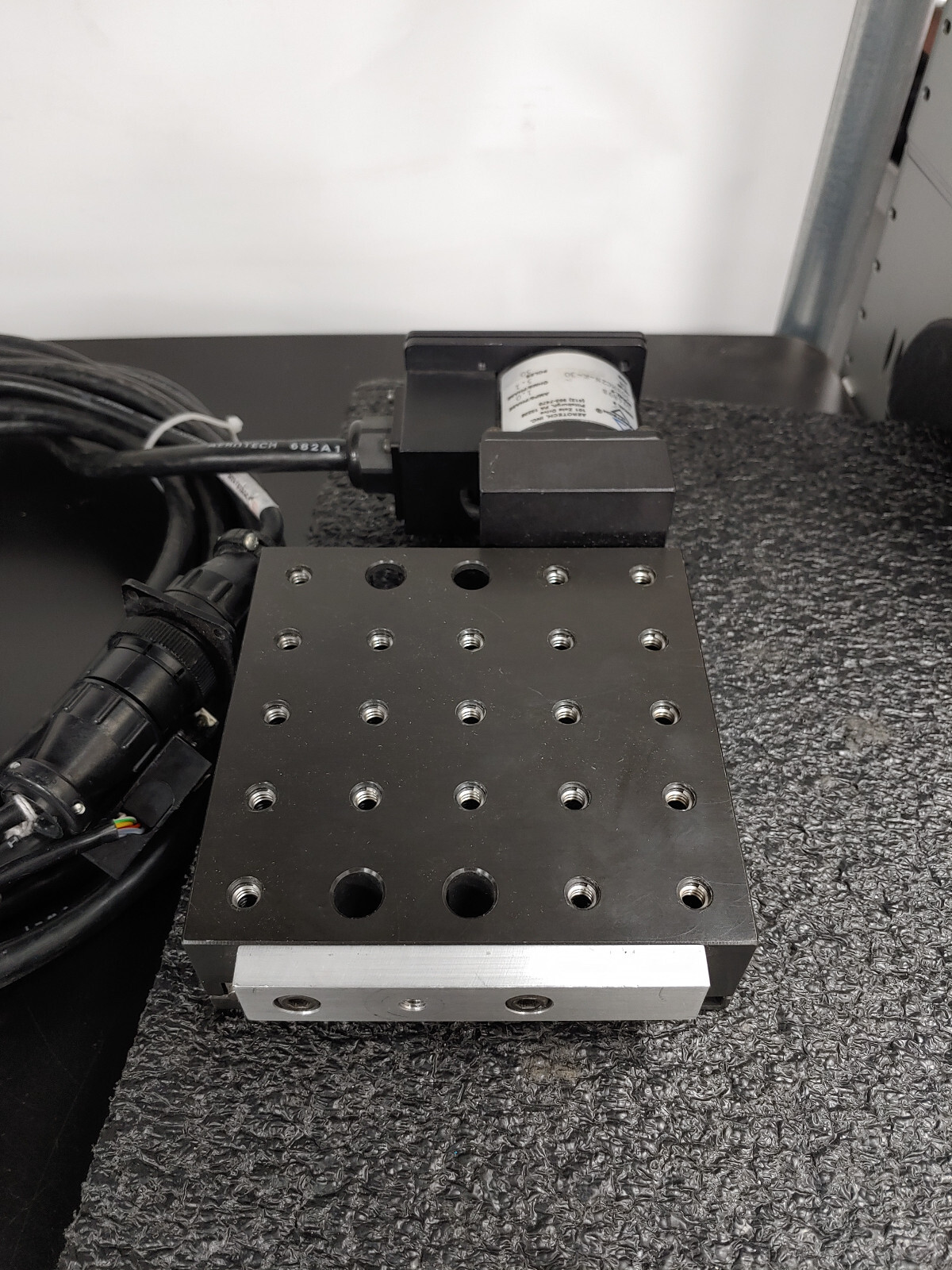 AEROTECH ACCUDEX ATS302 Linear Stage with 50SMC2N-K-30 Motor
