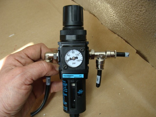 WILKERSON PNEUMATIC FILTER REGULATOR B08-02-FKG0 150PSIG MAX