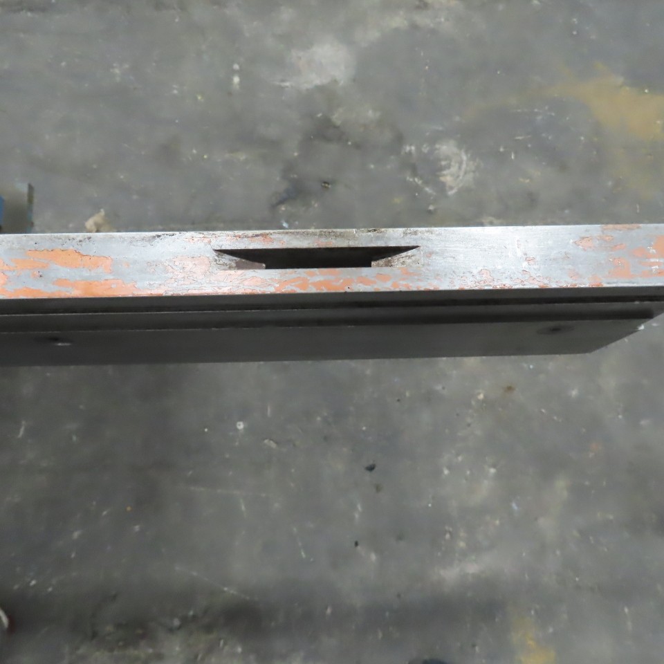 Press Brake Lower Die Holder 84-3/8″ L x 5″ W 5/8″ T-Slot