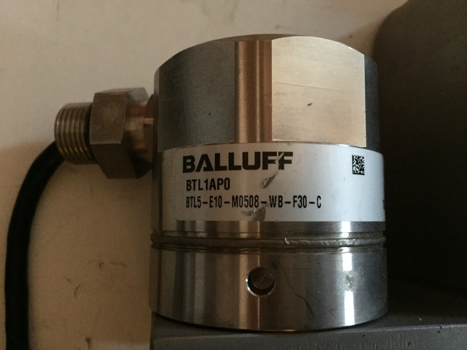 NEW BALLUFF BTL5-E10-M0508-WB-F30-C,BTL1AP0 MICROPULSE TRANSDUCER,L 690mm,TL