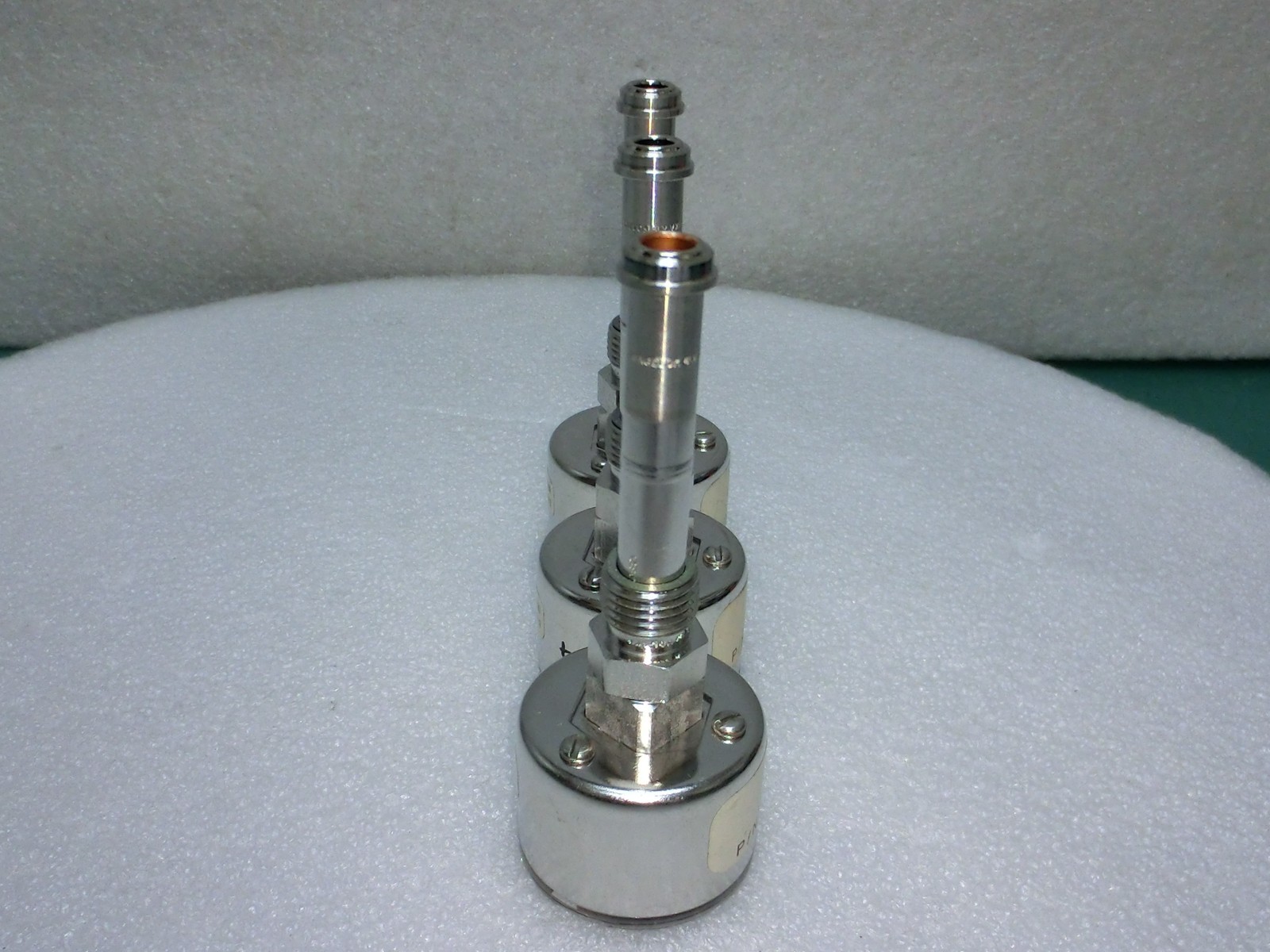 Lot of 3 Swagelok PGU-40-P60-C-4FSM-8098 Pressure Gauge,0-60psi(0-4Bar),US+9811