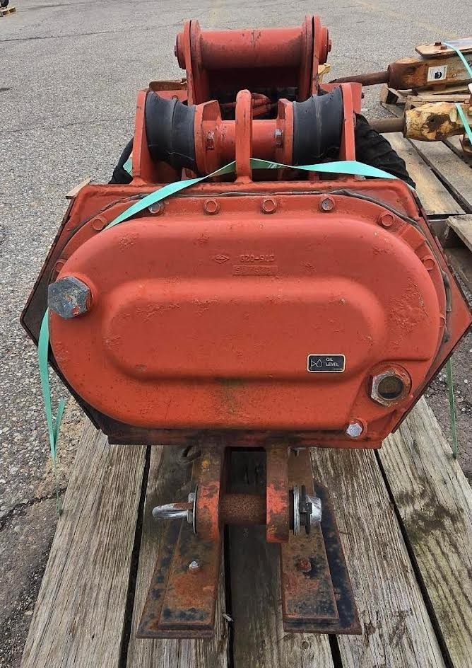 Ditch Witch CABLE PLOW ATTACHMENT H331 WITH 36″ PLOW BLADE AND HOSES