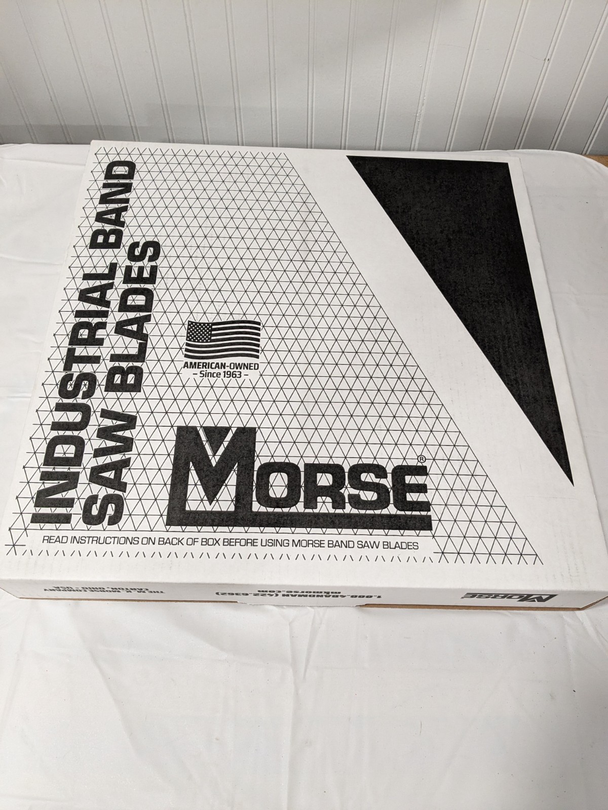 M.K. Morse Welded Bandsaw Blade 10′ 10-1/2 L, 1″ W, 10- 14 TPI Qty 2 3955131304