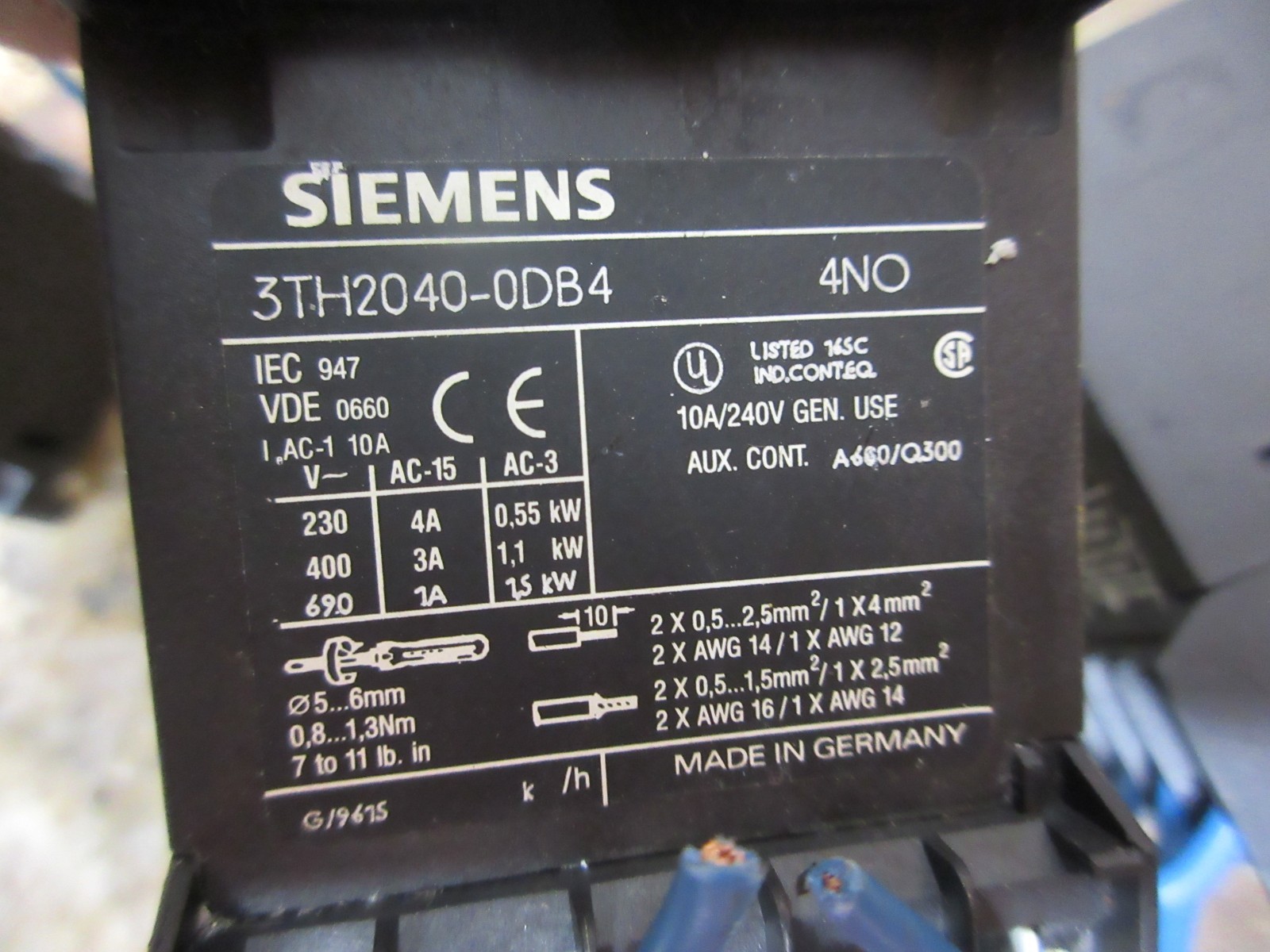 HERMLE UWF 1202S CNC VERTICAL MILL SIEMENS 3TH2040-0DB4 CONTACTOR LOT OF 5 PIECE