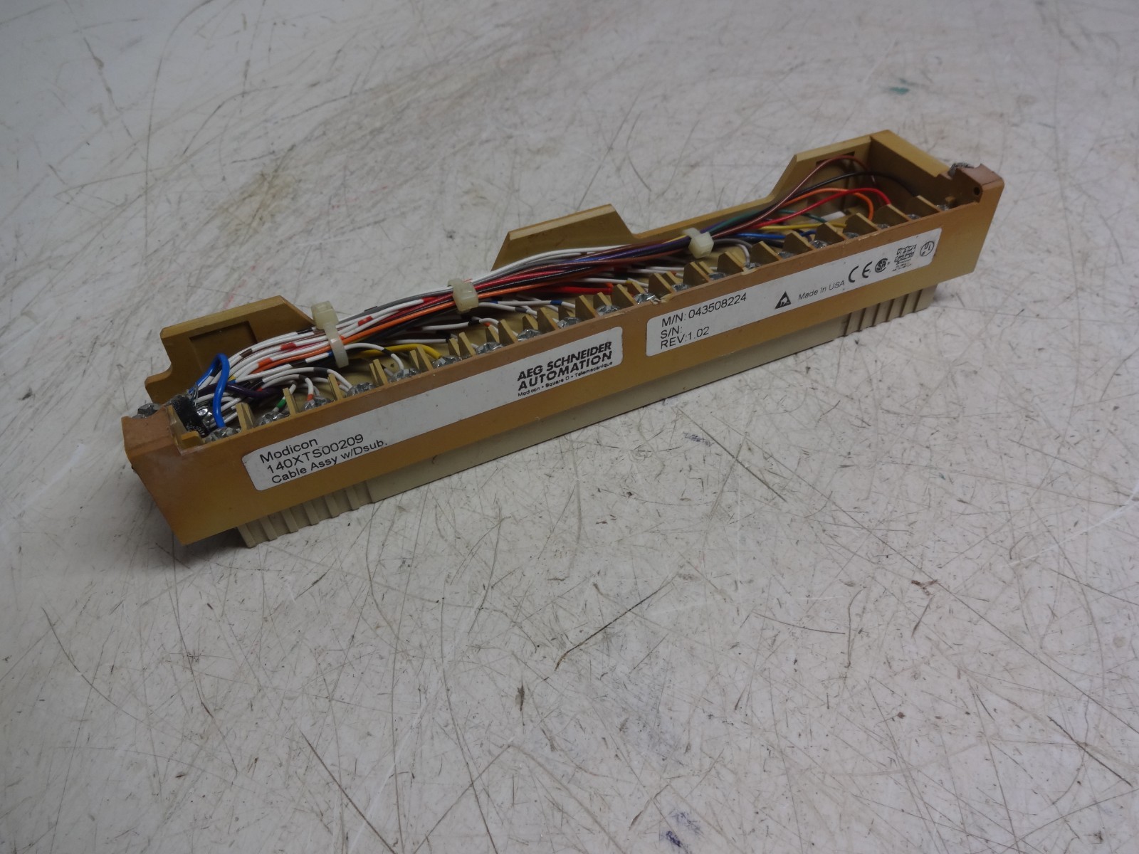 Aeg Schneider Electric 140xts00209 Cable System Terminal