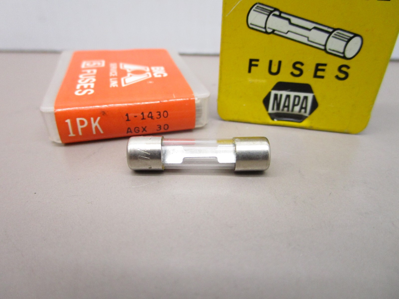 x10 Automotive Fuse Barrel Style AGX30 Fast Acting Glass 30 Amp Rating