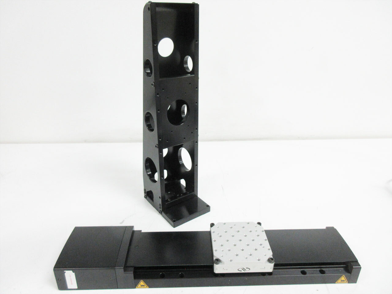 NEWPORT ILS50PP ILS MOTORIZED LINEAR STAGE 50mm 1/4″-20 50 mm FOR SMC100PP