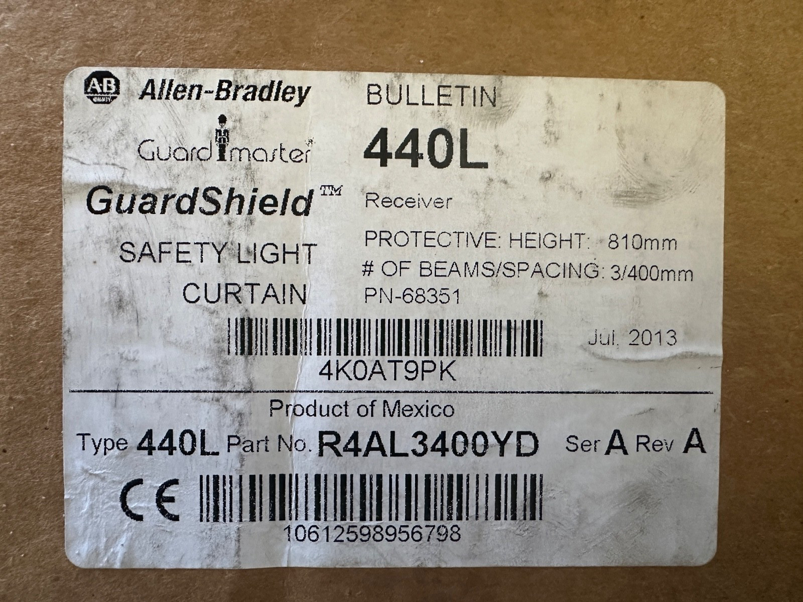 SET** AB Gaurd shield Saftey light curtain T4AL3400YD SER A and R4AL3400YD SER A