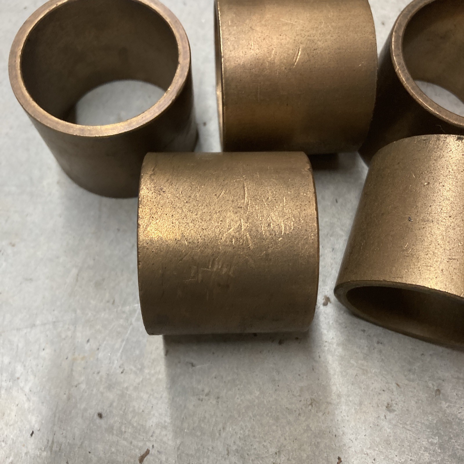 5! AA-1715-6 Oil Impregnated Bronze Sleeve 1-1/4 ID x 1-3/4 OD x 1-1/2 L Oilite