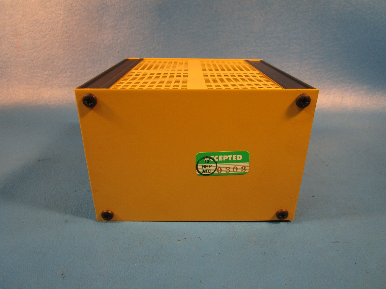 Acopian B24G210M, Power Supply, Regulated, B24G210-M