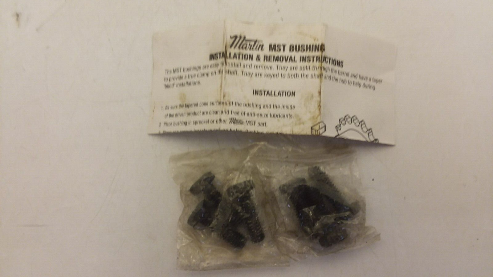 MARTIN P1 1 1/8 SPLIT TAPER BUSHING 1.1250IN BORE IN FLANGE OD 1-15/16IN LTB NIB