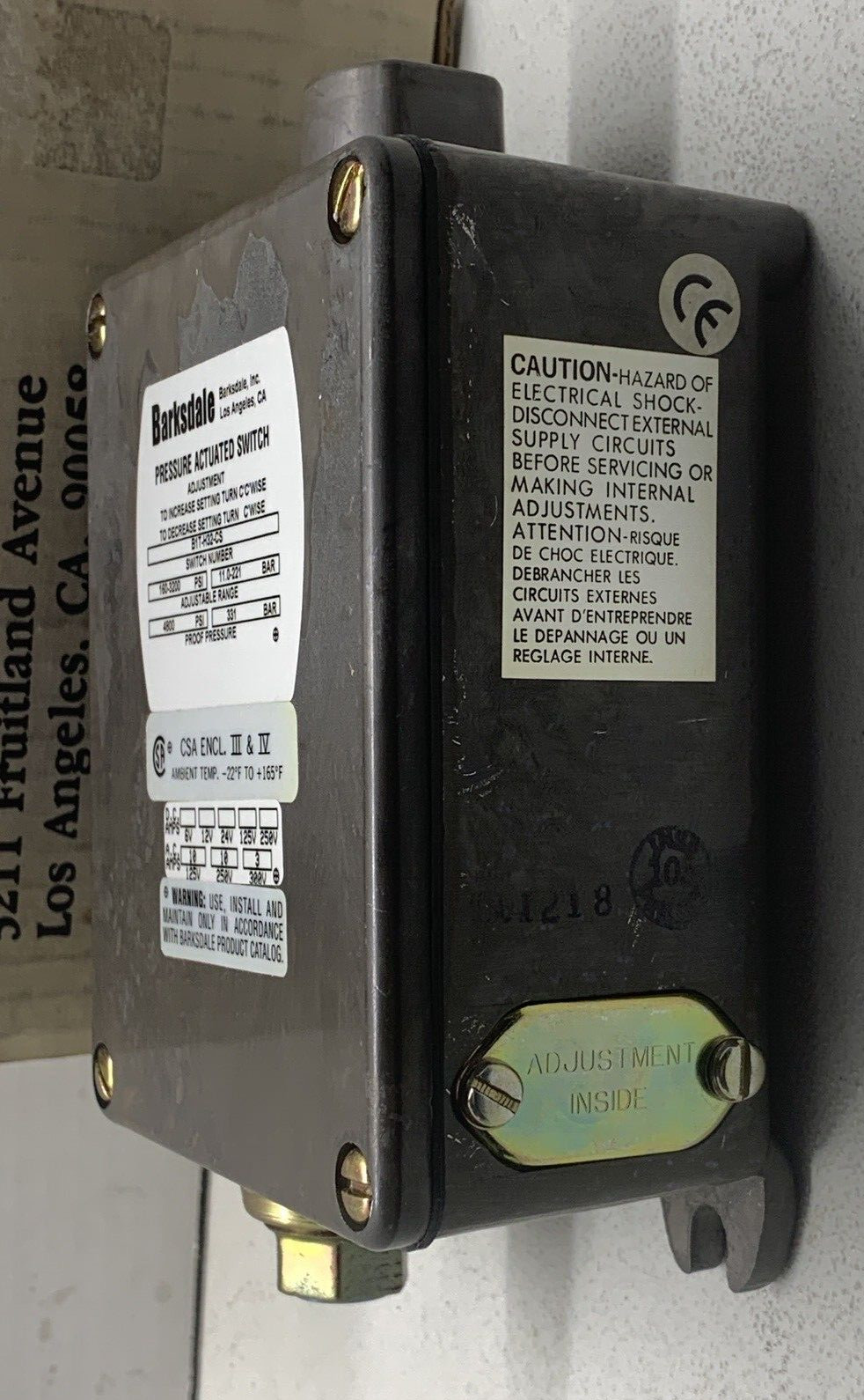 BARKSDALE B1T-H32-CS PRESSURE ACTUATED SWITCH 160-3100 PSI **NOS***