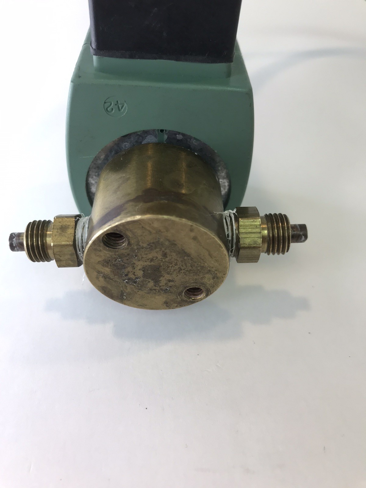 ASCO 8262G2 SOLENOID VALVE 1/8 Untested See Pictures