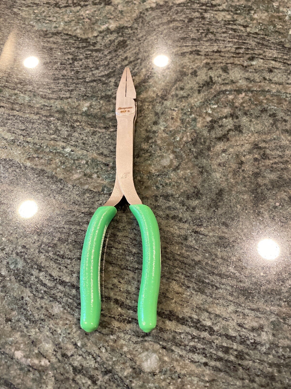 Snap On 61cf 8″ talon grip duck bill pliers green new
