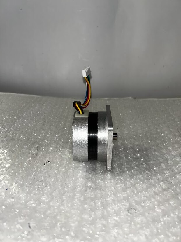 Cole Parmer / Stuart 2400 RPM / 24 VDC Brushless DC Motor – FL57BLS40 – Used