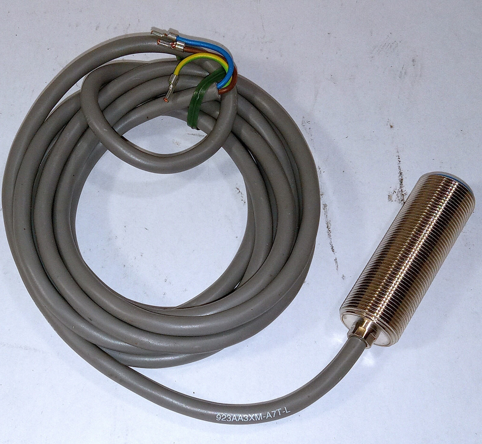 1 NEW HONEYWELL UK9506 923AA3XM-A7T-L PROXIMITY SWITCH NNB ***MAKE OFFER***