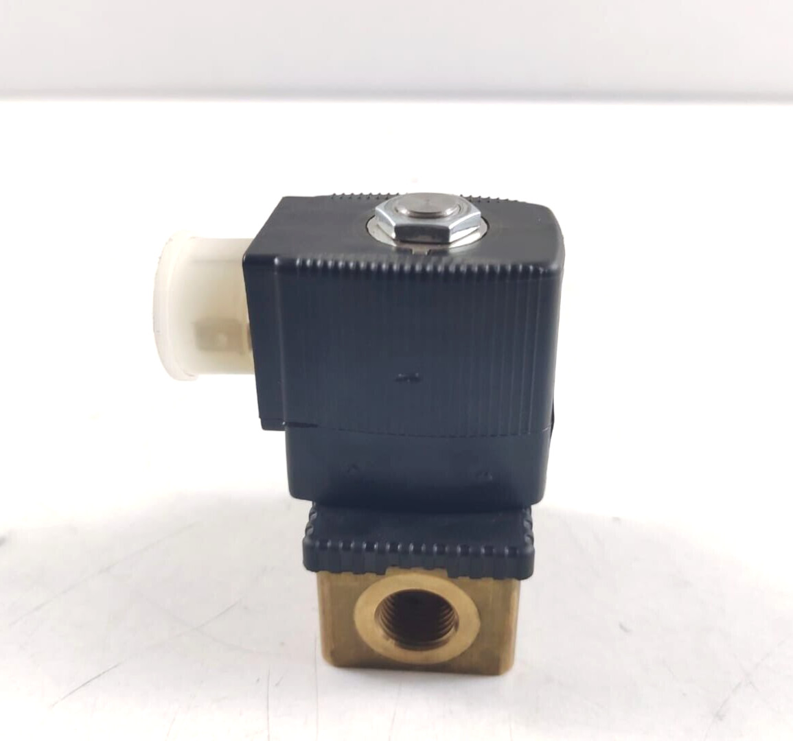 137558 WWA W23MA Solenoid Valve Coil P643169A I 179765