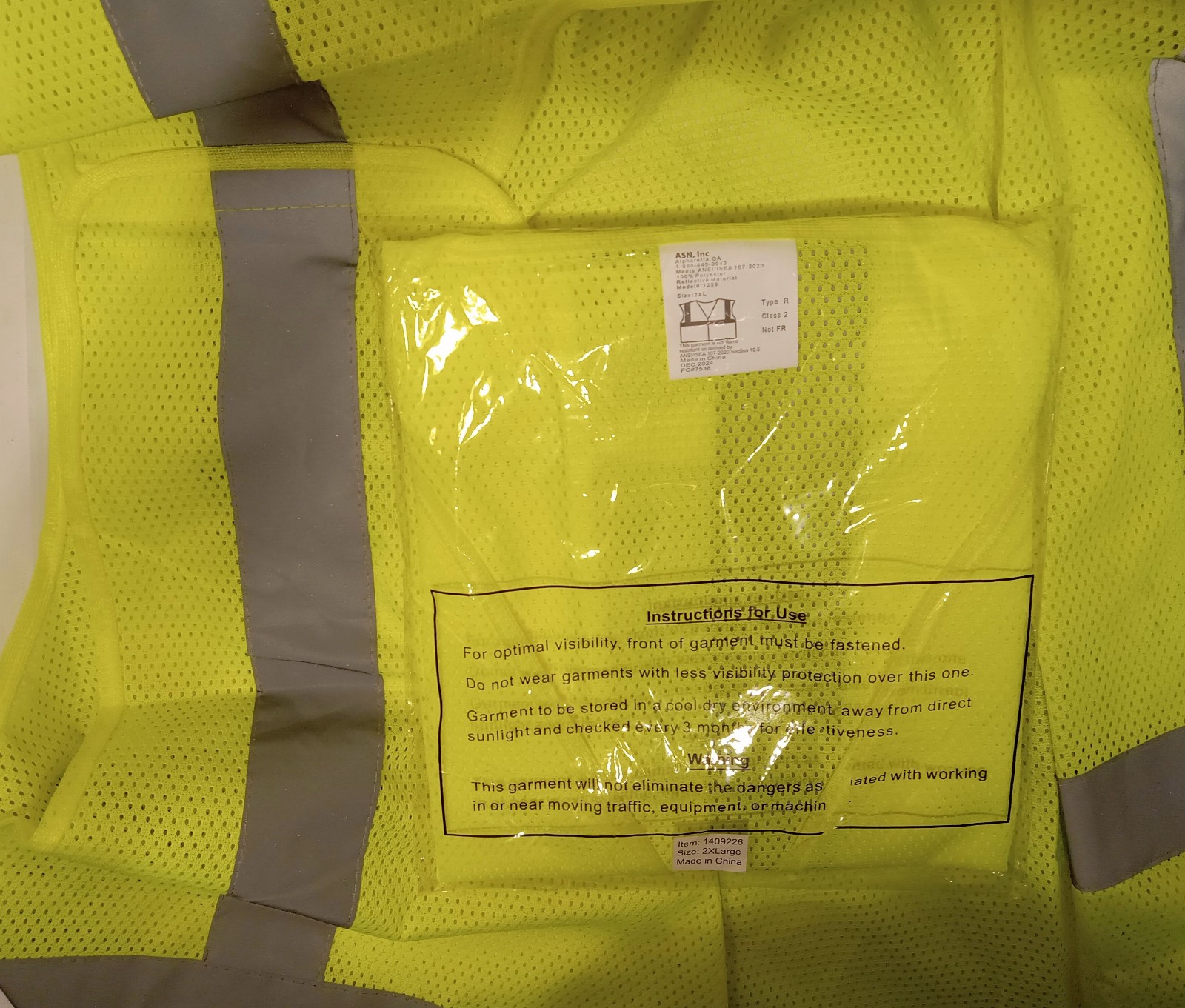 6 NEW ASN 1409226 1259 2XL YELLOW REFLECTIVE SAFETY VESTS ***MAKE OFFER***