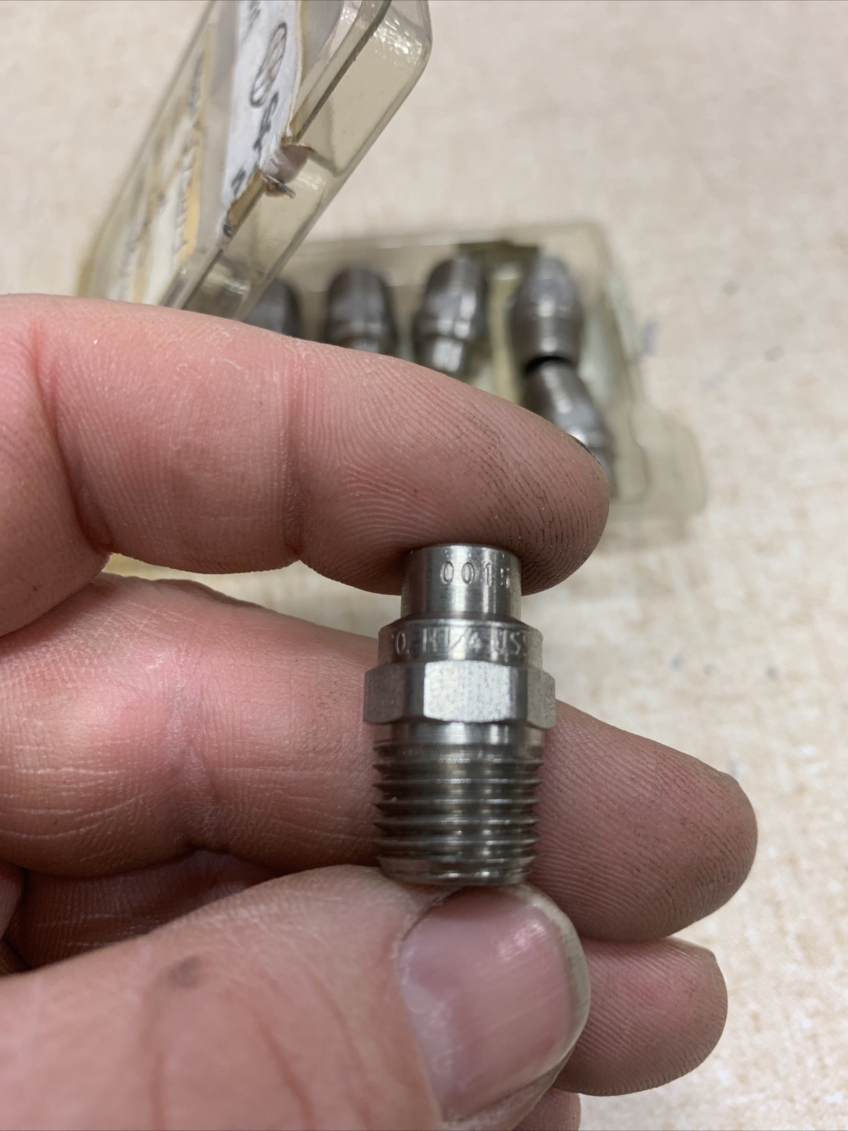 SPRAYING SYSTEMS CO. H1/4U-SS0015 – PACK OF 10 NEW