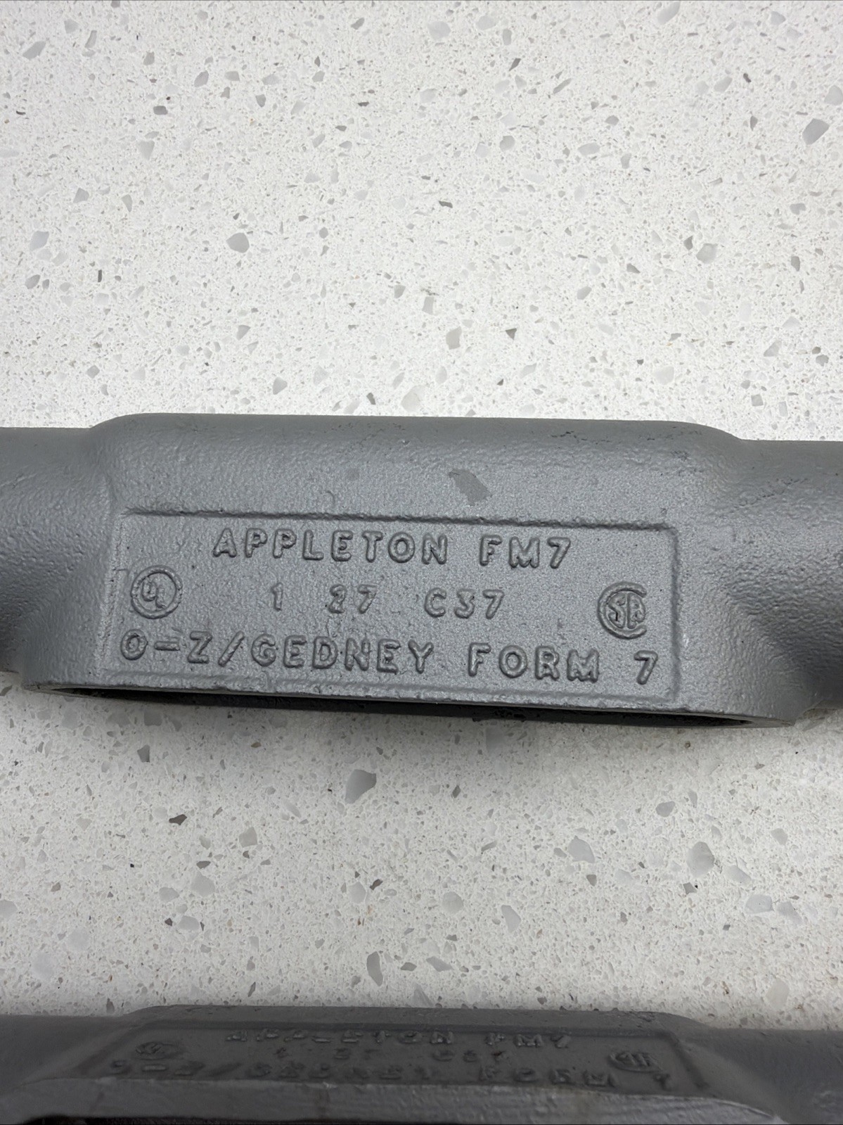 Appleton FM7 1 27 C37 Oz Gedney Form 7 Conduit Body (Lot Of 4)