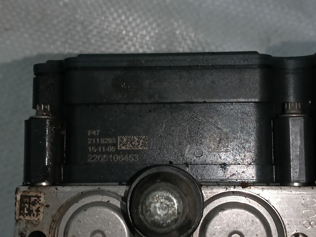 Nissan Patrol Y2 ABS PUMP 269 039 Brake Actuator Pump 151222/1/2011