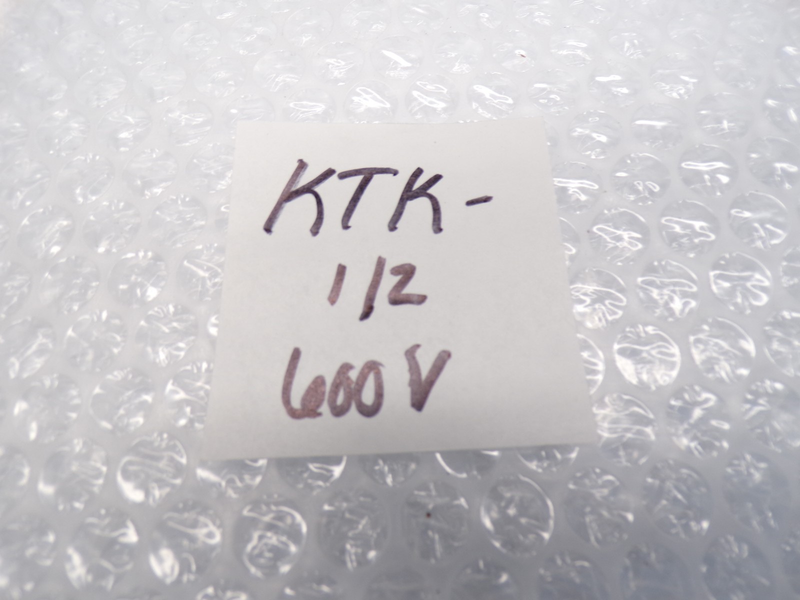 LIMITRON KTK 1/2 FUSE LOT OF 12 NSNP