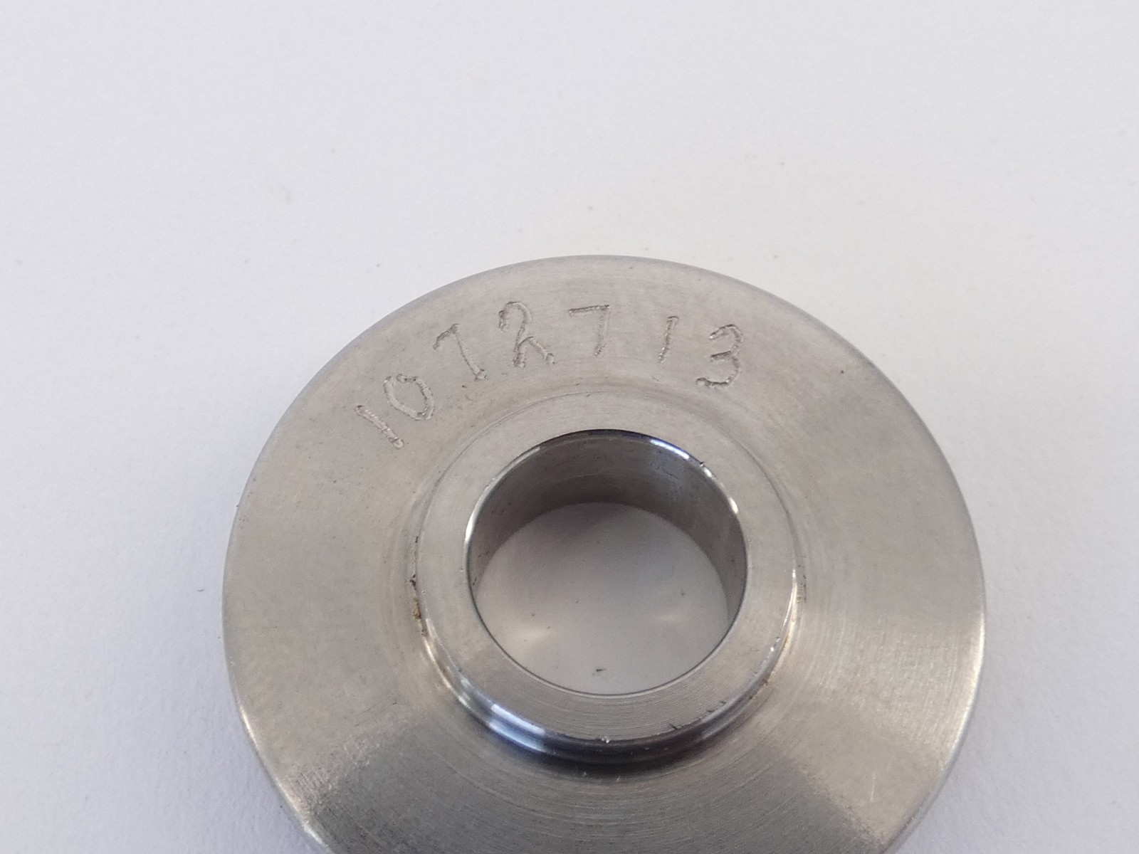 *Lot of 8* 1072713 Spacer Ring 5/16″ Bore – NEW Surplus!