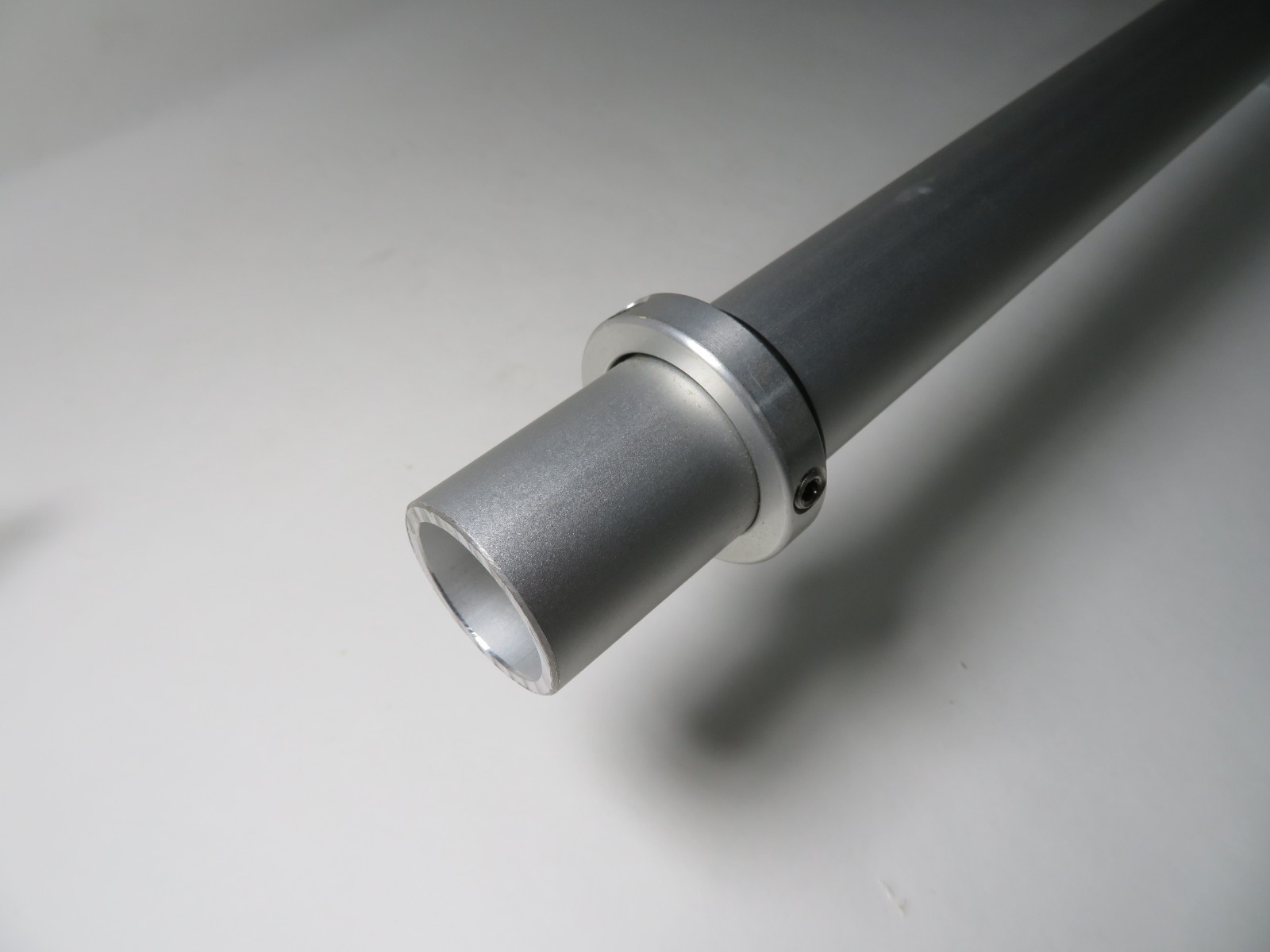 Fire Research Corp (FRC) Model 530-Telescopic Side Mount-Twist Lock Pole (NEW)