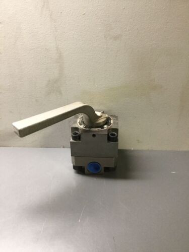 Parker 8051C-1 1/2HS52, Hydraulic Manual Directional Control Valvle (12L-3)