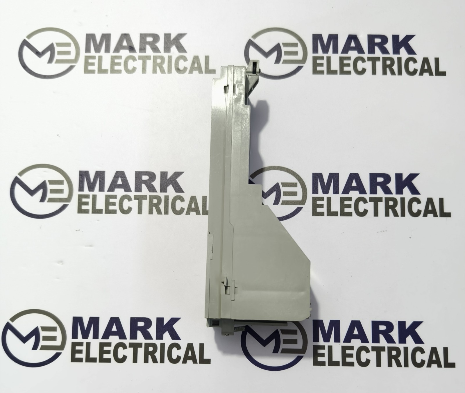 SCHNEIDER ELECTRIC MICROLOGIC DINF 47803 CIRCUIT BREAKER TRIP UNIT FAST SHIPPING