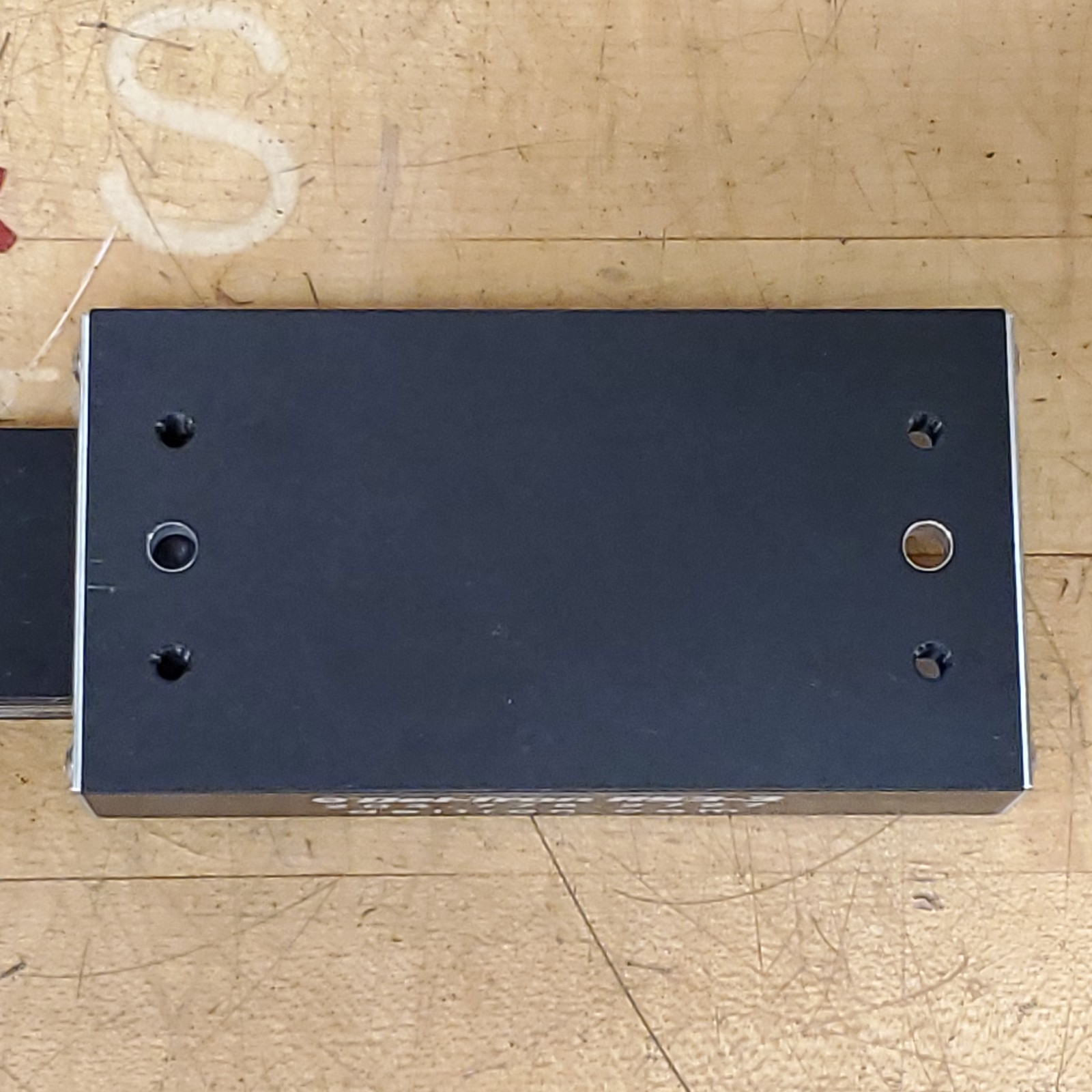 Del-Tron RS3-3 Crossed Roller Slide, 3″ Travel, 5″ x 2.62″ – USED