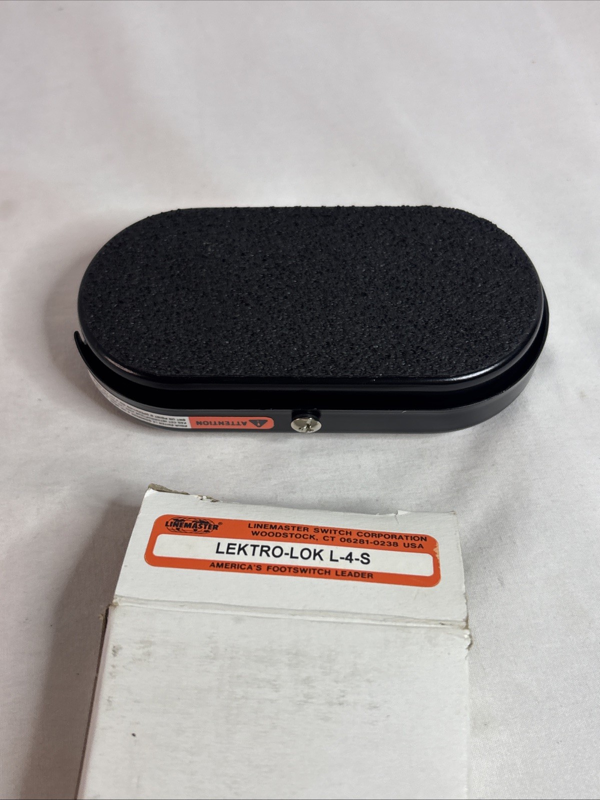 Linemaster LEKTRO-LOK L-4-S Foot Operated Switch