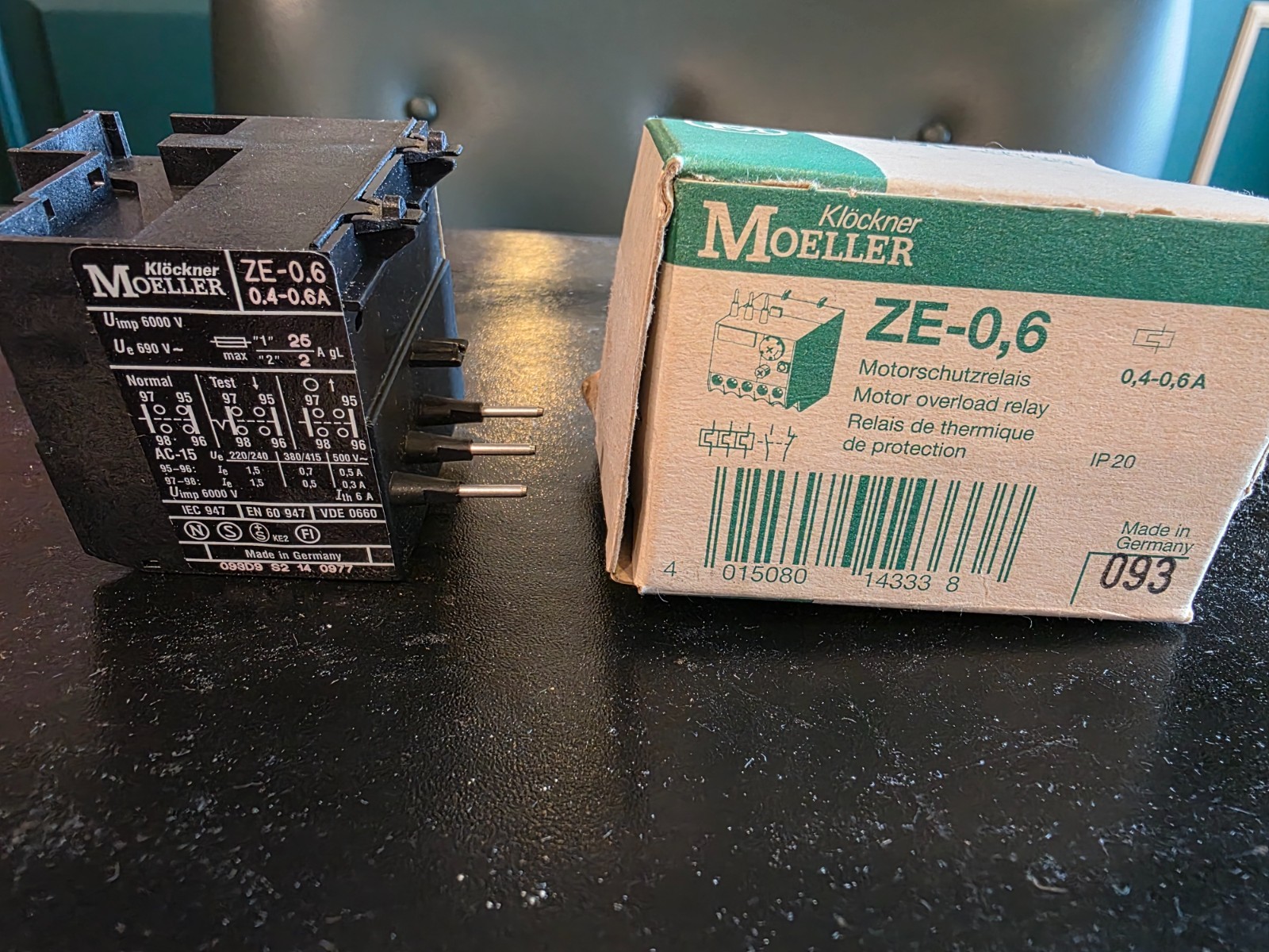 KLOCKNER-MOELLER ZE-0.6 OVERLOAD RELAY (EATON) N.O.S.
