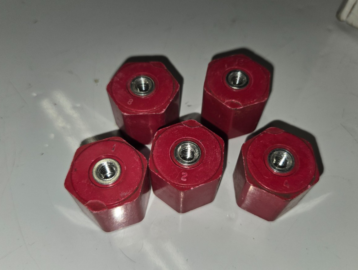 Glastic Cleveland Lot 1″ x 1 1/4″ Insulator Isolator Stand-off LOT OF 5