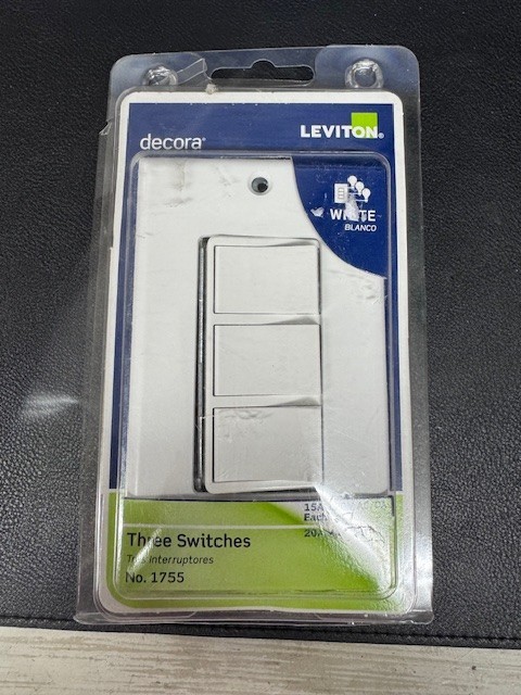 Leviton 1755-2W Combo 3 Rocker Switch: Screw & QuickWire Terminals – 15A – 120V