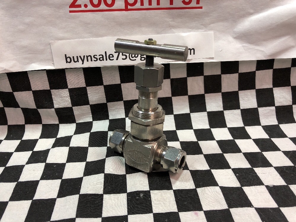 Lot Of 2, HOKE NEEDLE VALVE 1/2″ TUBE, 2871G8Y, SHIPSAMEDAY Box 8 “G”