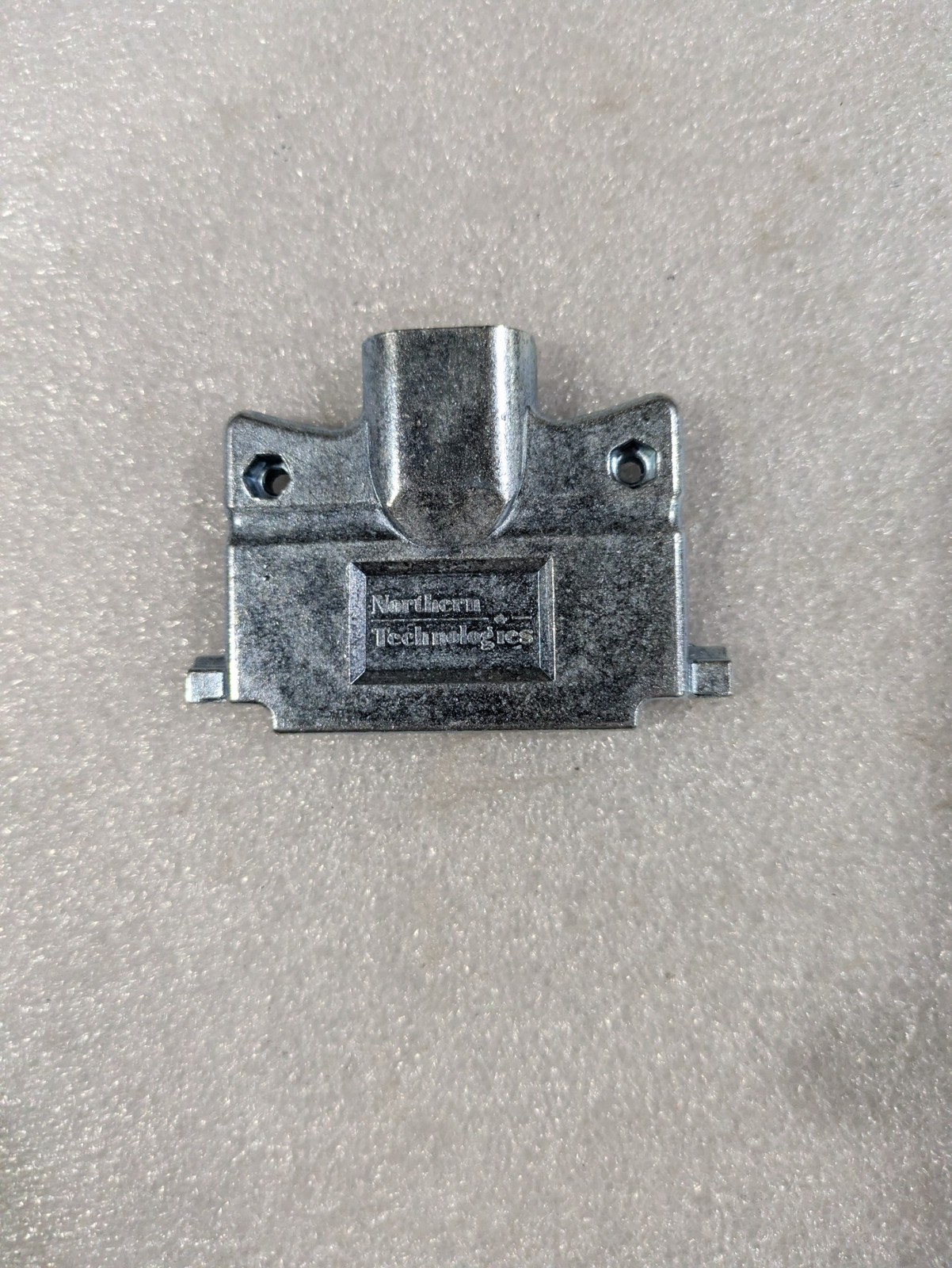 Northern Technologies C88E000206 D-Sub 37-Position Metal Backshell 1/ORDER