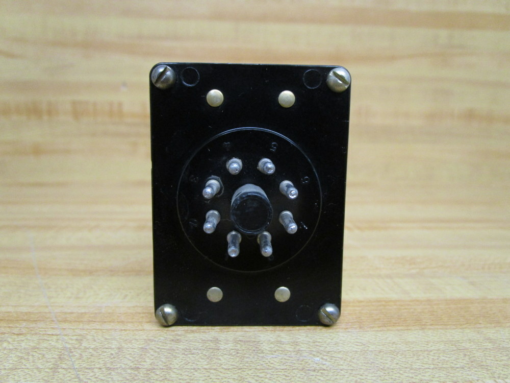 AMF Potter & Brumfield CDB-38-70001 Time Delay Relay CDB3870001 W/O Knob