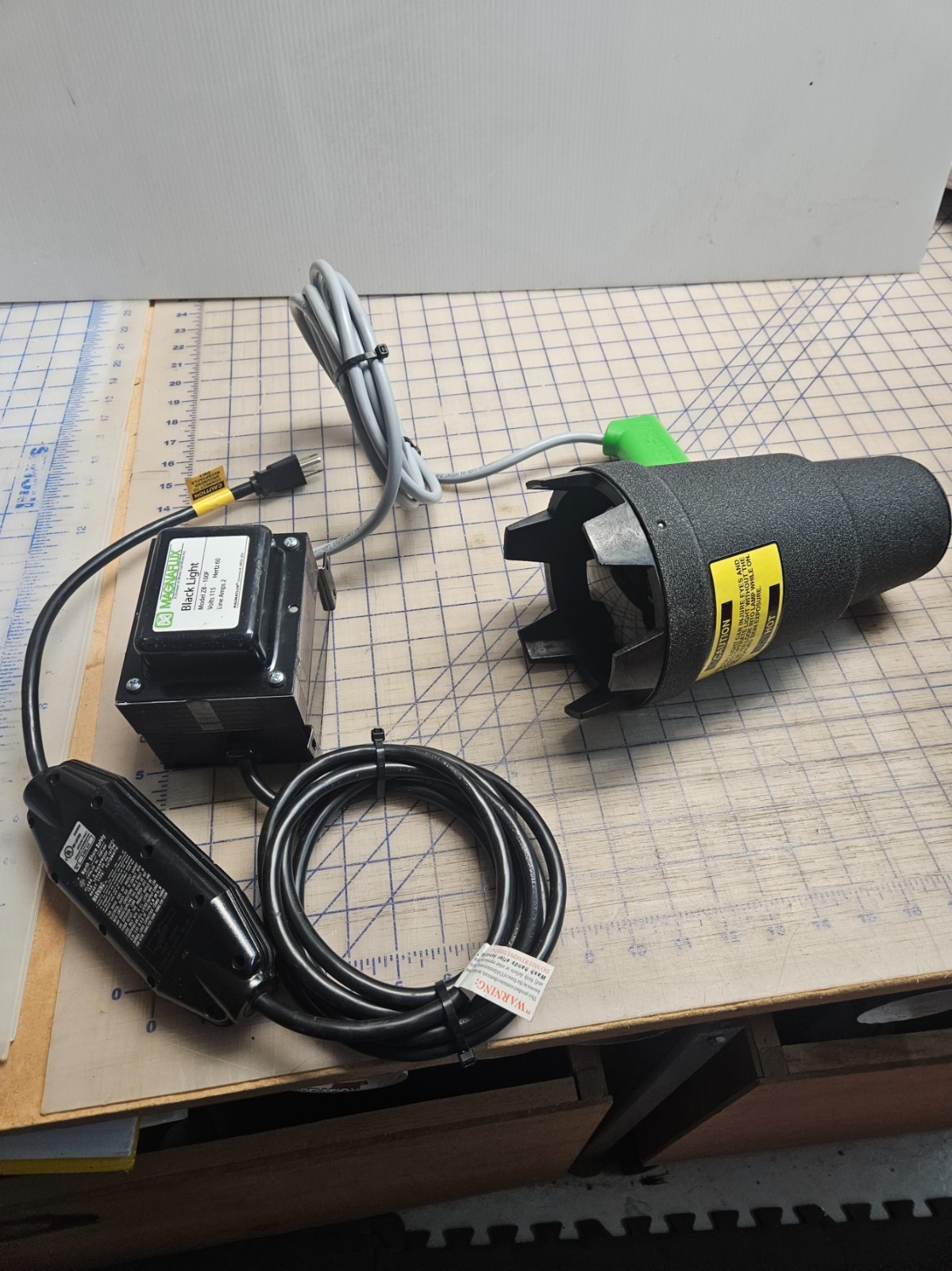 Magnaflux Black Light Mod. ZB-100F, 115 VAC