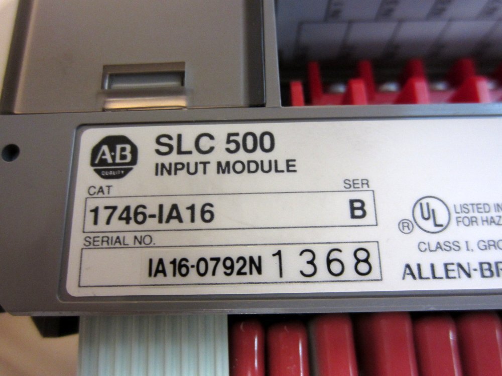 Allen Bradley 1746-IA16 Module 1746-1A16 Ser.B
