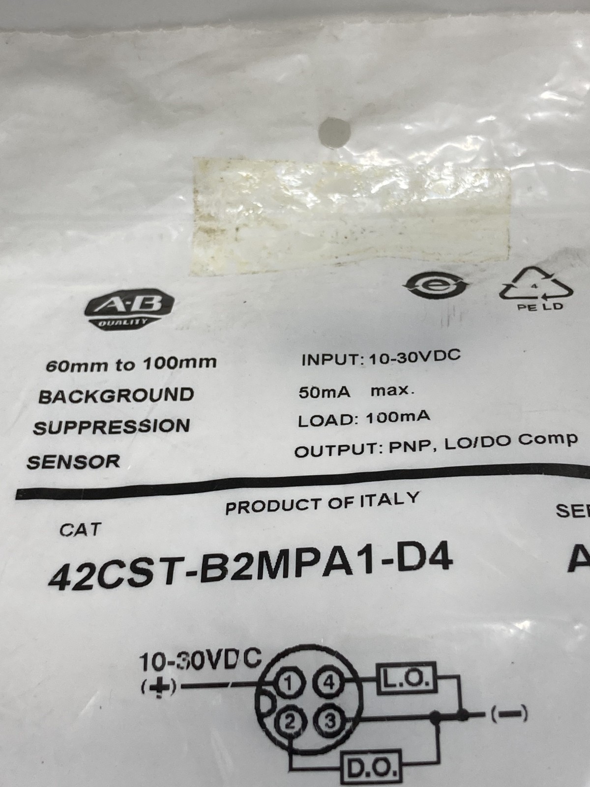 ALLEN BRADLEY 42CST-B2MPA1-D4 BACKGROUND SUPP SENSOR 10-30VDC 50MA PNP SE A NIB