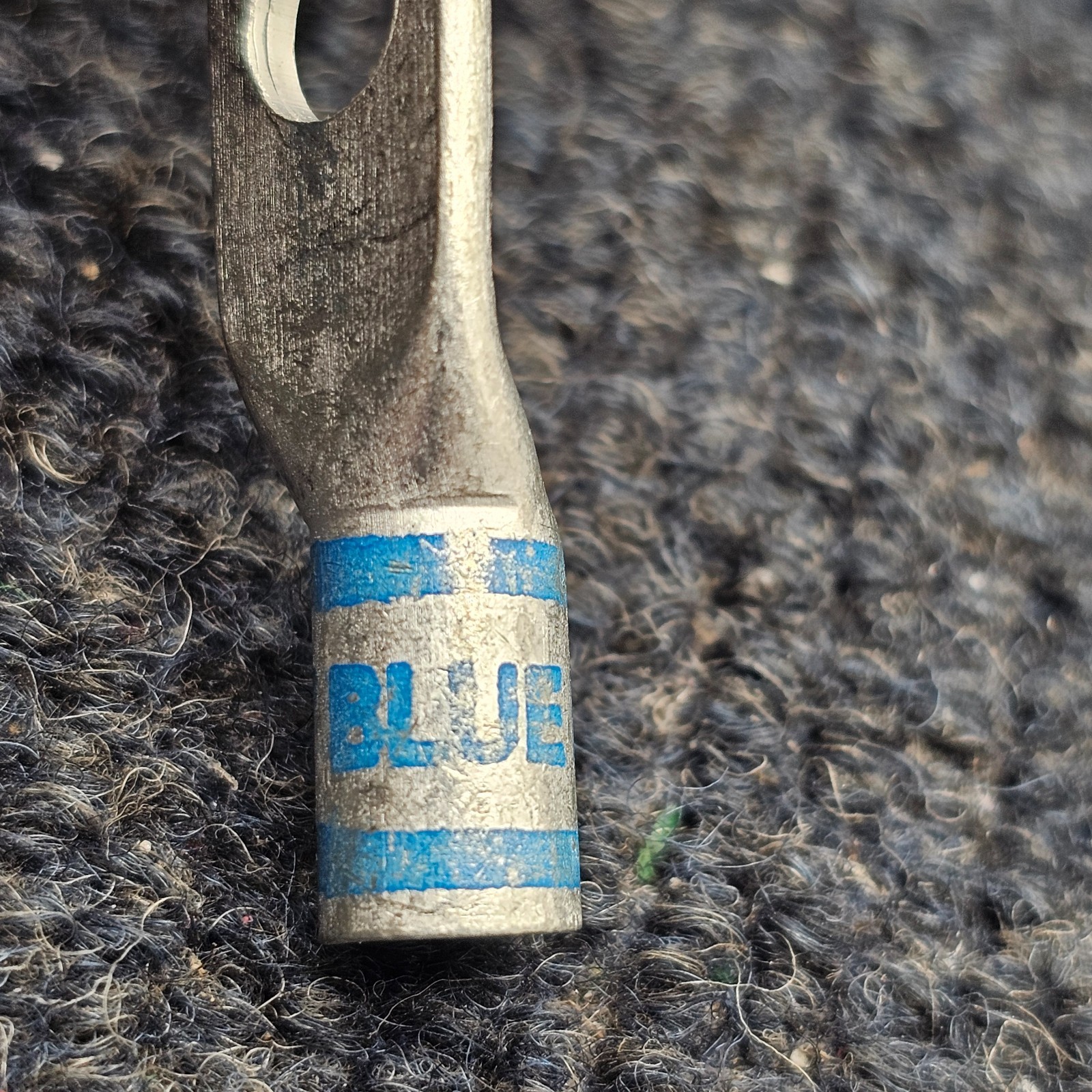 Blue Die 374/7 Compression Lug / 2 Hole YAV6CL- Cu 2TC14E1FX